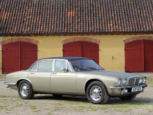 Daimler Double Six Vanden Plas